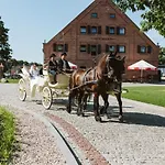 Palac Mortegi & - Restauracja Szlachecka, Spa, Basen, Sauny, Jazda Konna, Mini Zoo - Luksus, Relaks I Przyroda W Jednym! 4* Lubawa