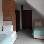 Palac Mortegi & - Restauracja Szlachecka, Spa, Basen, Sauny, Jazda Konna, Mini Zoo - Luksus, Relaks I Przyroda W Jednym! Hotel 4*