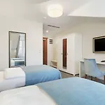 Hotel Palac Mortegi & - Restauracja Szlachecka, Spa, Basen, Sauny, Jazda Konna, Mini Zoo - Luksus, Relaks I Przyroda W Jednym! Lubawa