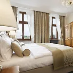 Palac Mortegi & - Restauracja Szlachecka, Spa, Basen, Sauny, Jazda Konna, Mini Zoo - Luksus, Relaks I Przyroda W Jednym! 4* Lubawa