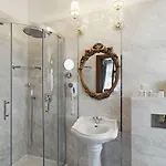 Hotel Palac Mortegi & - Restauracja Szlachecka, Spa, Basen, Sauny, Jazda Konna, Mini Zoo - Luksus, Relaks I Przyroda W Jednym!