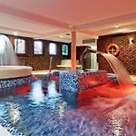 Hotel Palac Mortegi & - Restauracja Szlachecka, Spa, Basen, Sauny, Jazda Konna, Mini Zoo - Luksus, Relaks I Przyroda W Jednym! Lubawa