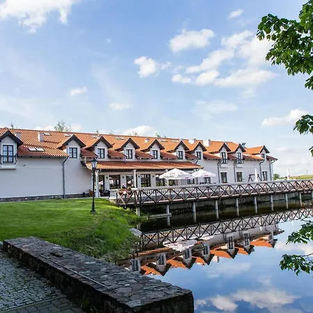 Palac Mortegi & - Konferencje Dla Biznesu - Restauracja, Spa, Basen, Sauny, Jazda Konna, Mini Zoo, Animacje Dla Dzieci - Luksus, Relaks I Przyroda W Jednym! 4*