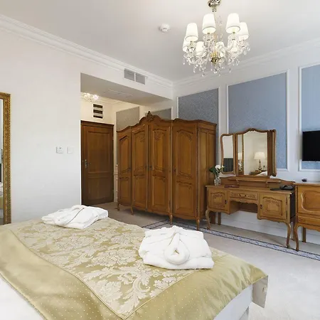 Palac Mortegi & - W Ferie Zimowe Dwojka Dzieci Do Lat 12 W Cenie Pobytu!!! 4*