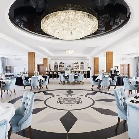Palac Mortegi & - Restauracja Szlachecka, Spa, Basen, Sauny, Jazda Konna, Mini Zoo - Luksus, Relaks I Przyroda W Jednym!